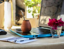 Can You Really Live as a Digital Nomad, and How?